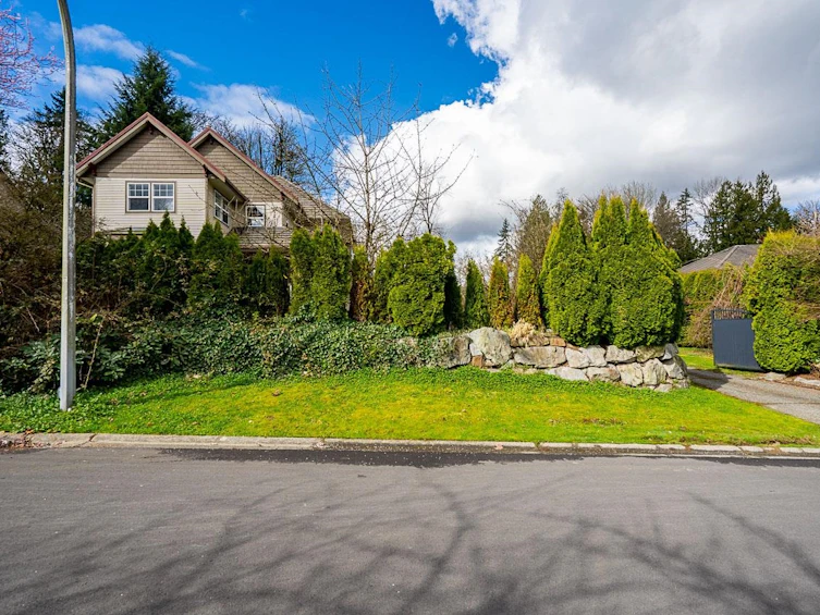 9833 182 Street, Surrey, BC, V4N 5A9 - 4