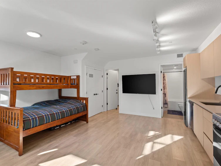 33-528 E 2nd Street, North Vancouver, BC, V7L 0G8 - 25