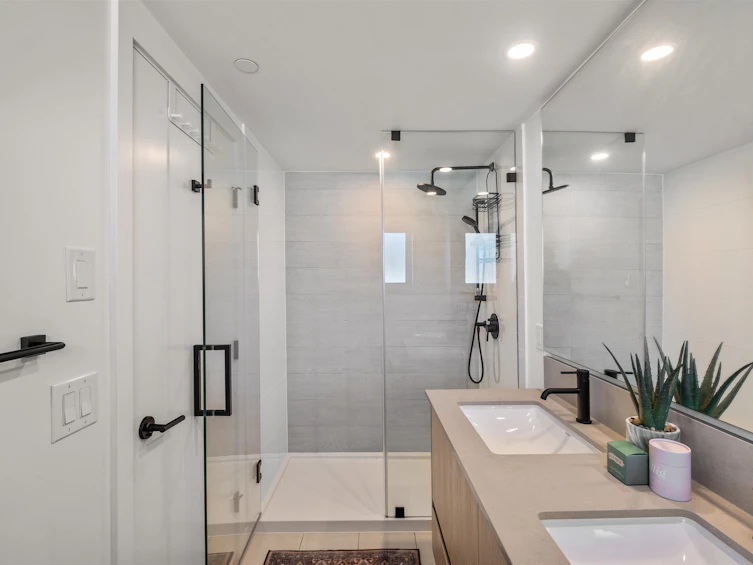 33-528 E 2nd Street, North Vancouver, BC, V7L 0G8 - 16