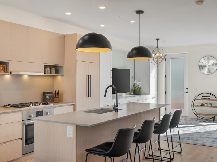 33-528 E 2nd Street, North Vancouver, BC, V7L 0G8 - 7