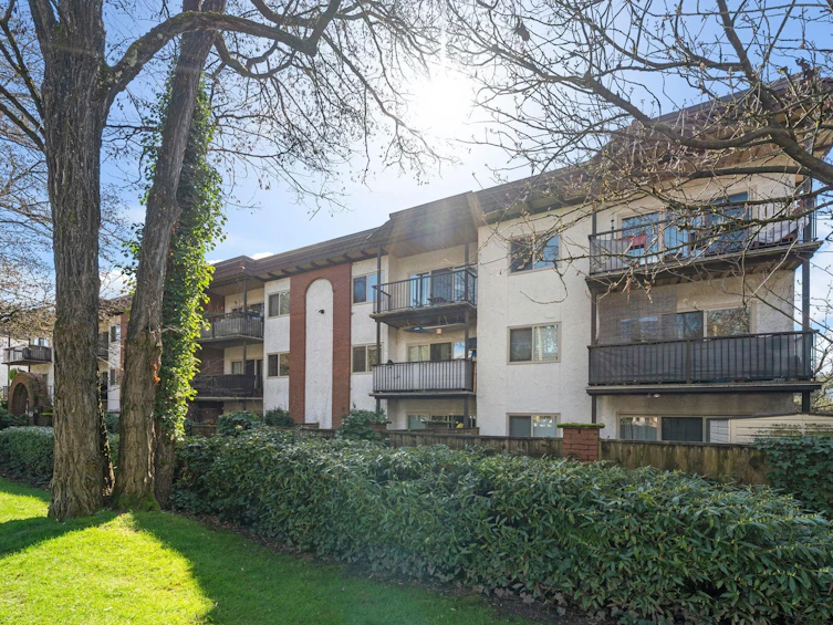 201-225 W 3rd Street, North Vancouver, BC, V7M 1E9 - 32