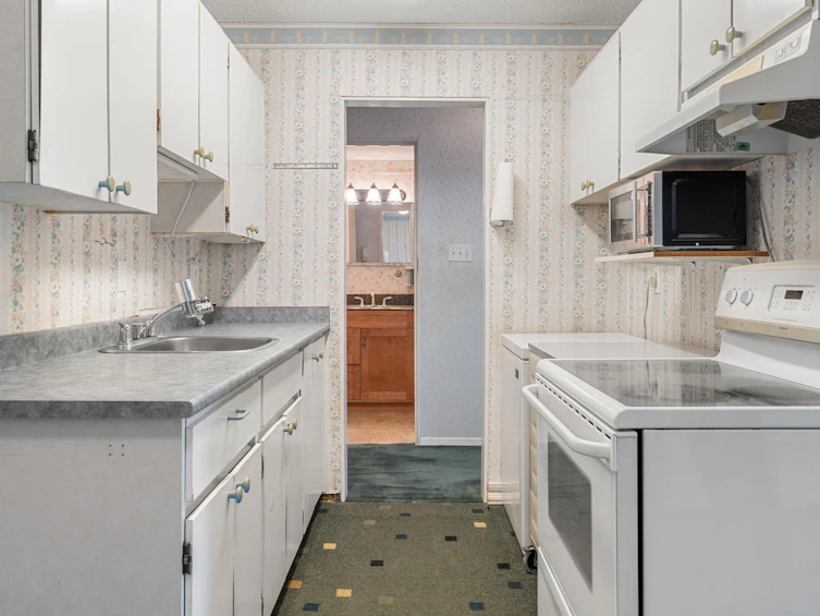 201-225 W 3rd Street, North Vancouver, BC, V7M 1E9 - 19