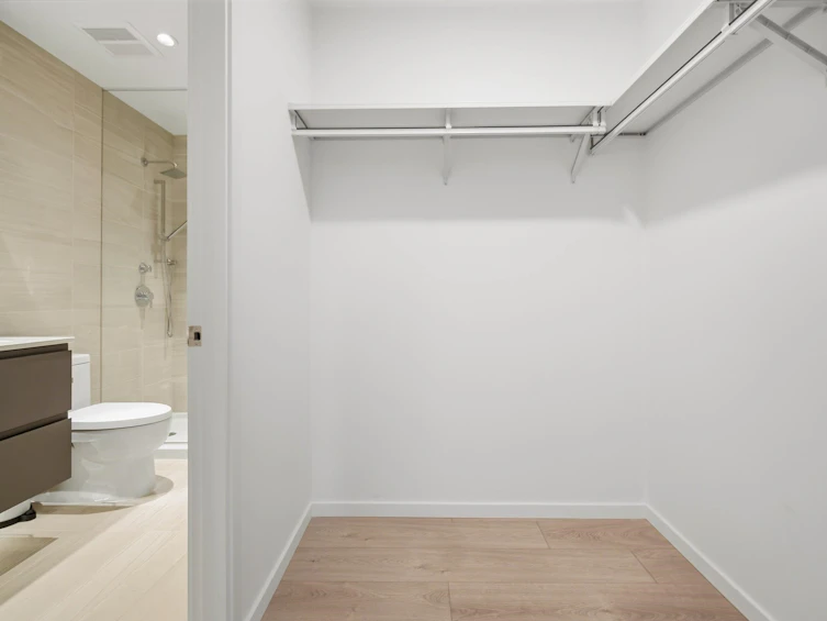 619-6300 Minoru Boulevard, Richmond, BC, V6Y 0N1 - 8