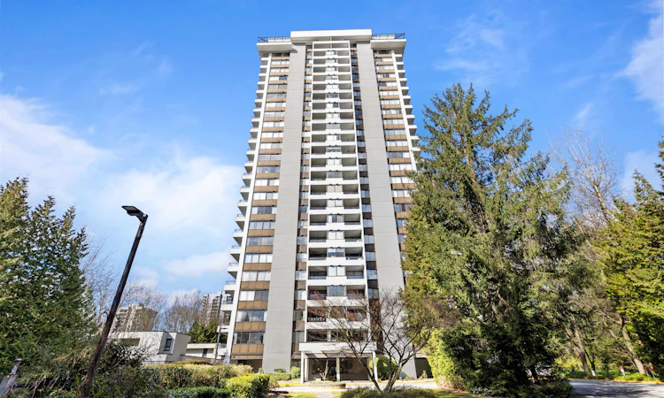 306-9521 Cardston Court