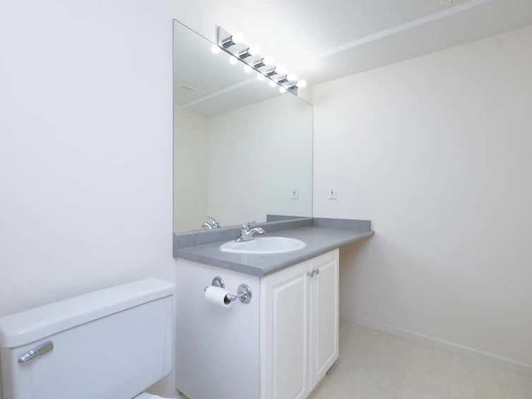 33-7500 Cumberland Street, Burnaby, BC, V3N 4Z9 - 19
