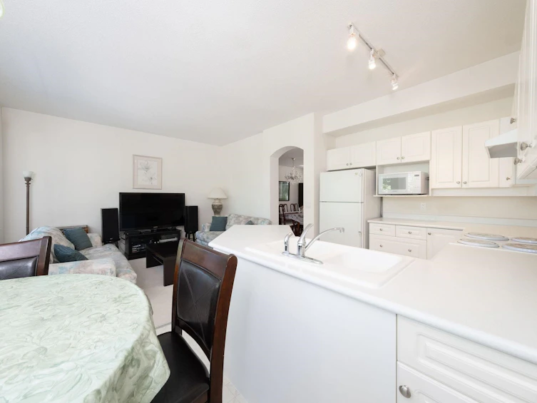 33-7500 Cumberland Street, Burnaby, BC, V3N 4Z9 - 18