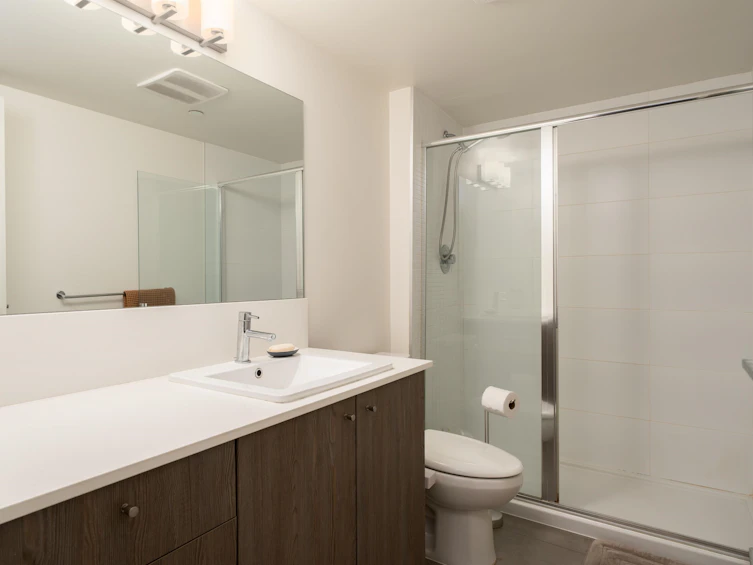 215-2525 Clarke Street, Port Moody, BC, V3H 0J3 - 20