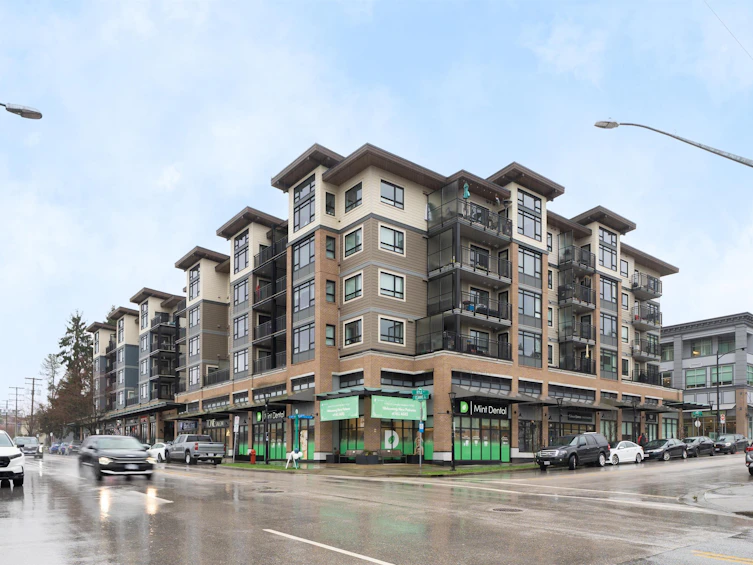 215-2525 Clarke Street, Port Moody, BC, V3H 0J3 - 2