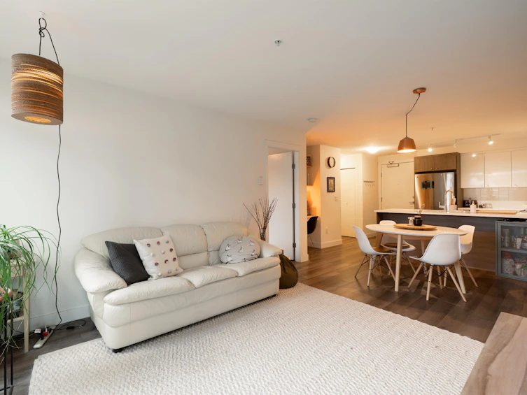 215-2525 Clarke Street, Port Moody, BC, V3H 0J3 - 7