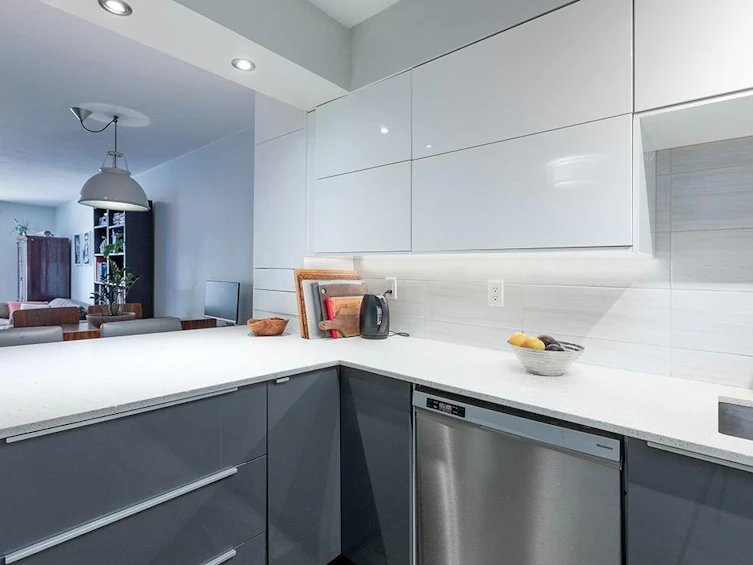 102-3981 Fraser Street, Vancouver, BC, V5V 4E5 - 2