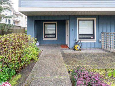 6-6028 Maple Road - 3