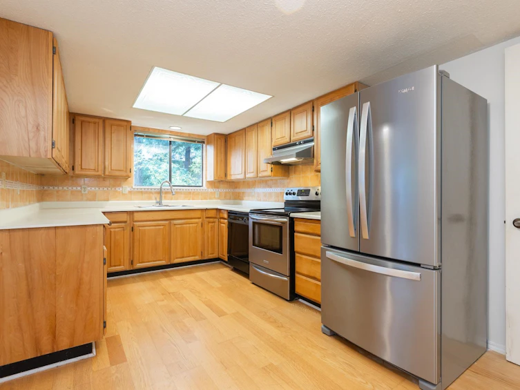 104-12745 16 Avenue, Surrey, BC, V4A 1N2 - 19