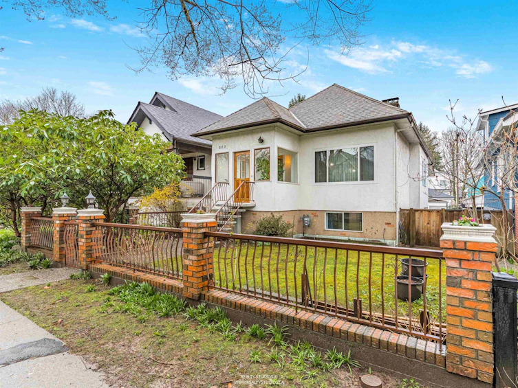 583 W 18th Avenue, Vancouver, BC, V5Z 1V7 - 37