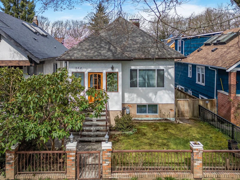 583 W 18th Avenue, Vancouver BC V5Z 1V7