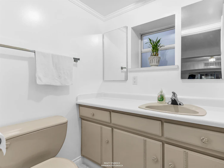 583 W 18th Avenue, Vancouver, BC, V5Z 1V7 - 23