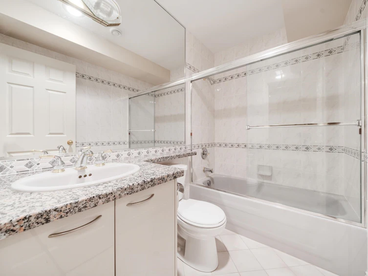 7088 Wiltshire Street, Vancouver, BC, V6P 5H5 - 26