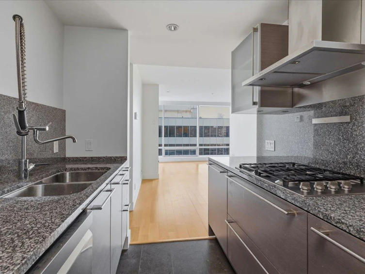 2206-1111 Alberni Street, Vancouver, BC, V6E 4V2 - 11