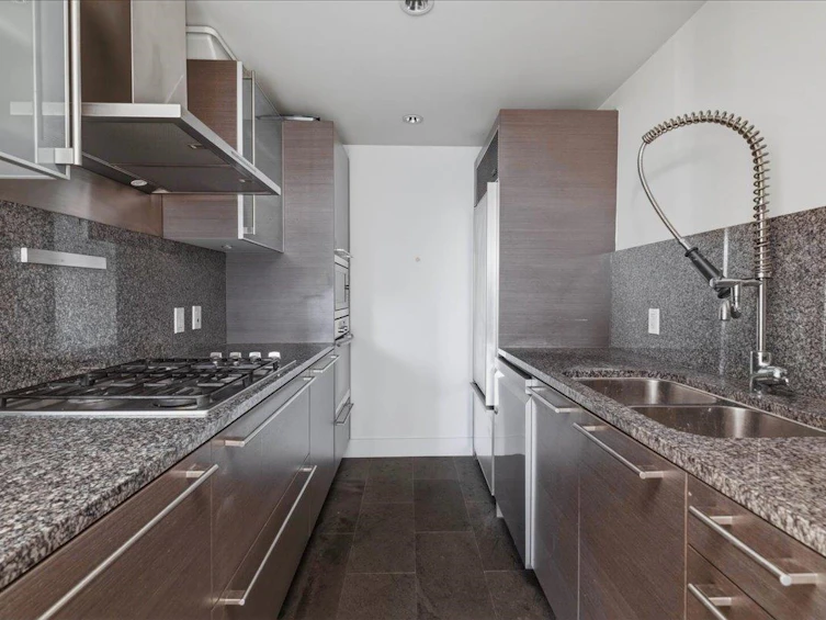 2206-1111 Alberni Street, Vancouver, BC, V6E 4V2 - 8
