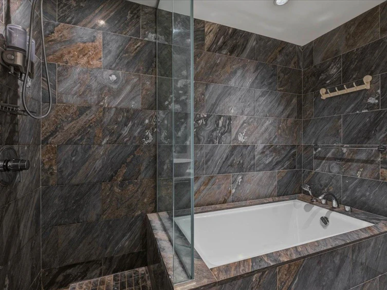 2206-1111 Alberni Street, Vancouver, BC, V6E 4V2 - 17