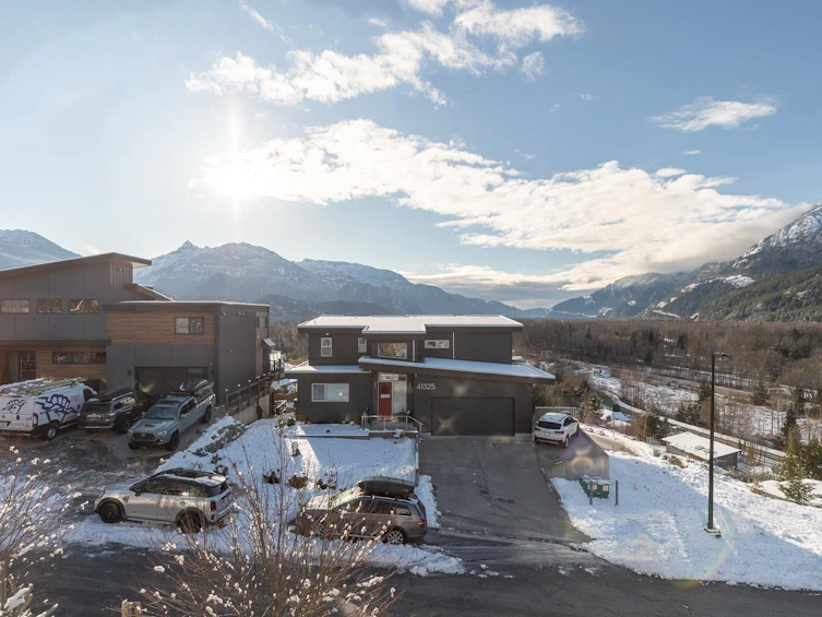 41324 Horizon Drive, Squamish, BC, V8B 0Y7 - 27