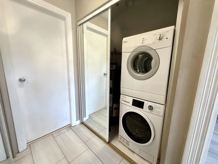 105-7288 No. 3 Road, Richmond, BC, V6Y 3Y1 - 16
