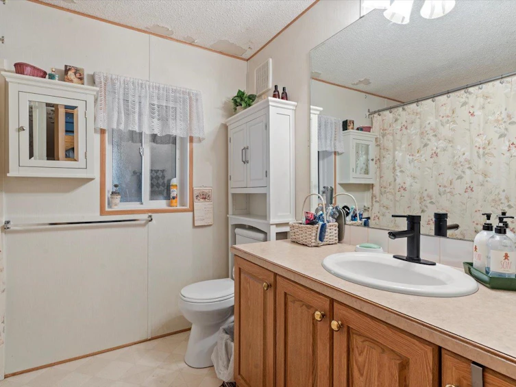 5545 Graham Drive, Chilliwack, BC, V4Z 1G6 - 32