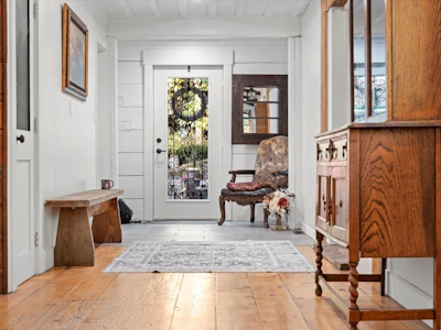 5545 Graham Drive - 3