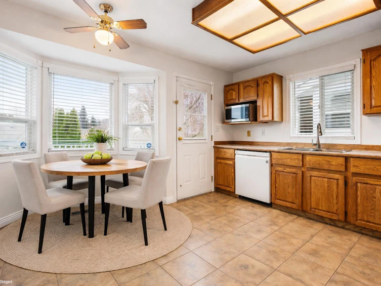 5750 Carter Road, Chilliwack, BC, V2R 3K1 - 4