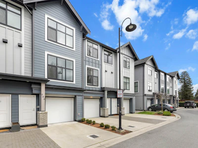 505-2267 Mckenzie Road - 3