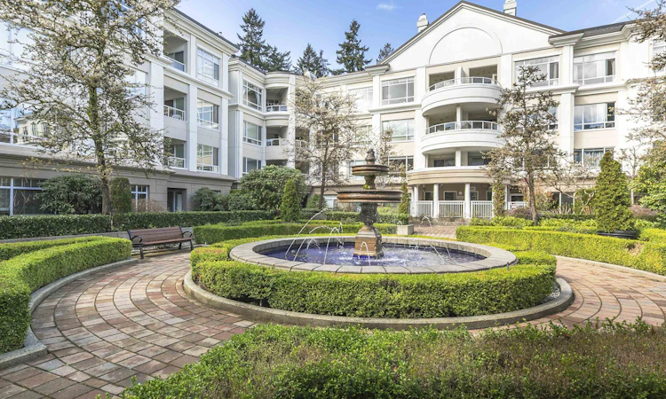 105-5735 Hampton Place