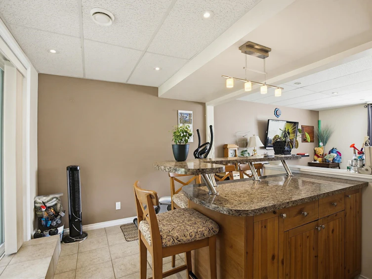 33359 Whidden Avenue, Mission, BC, V2V 4Z6 - 23