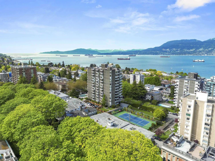 906-2370 W 2nd Avenue, Vancouver, BC, V6K 1J2 - 2