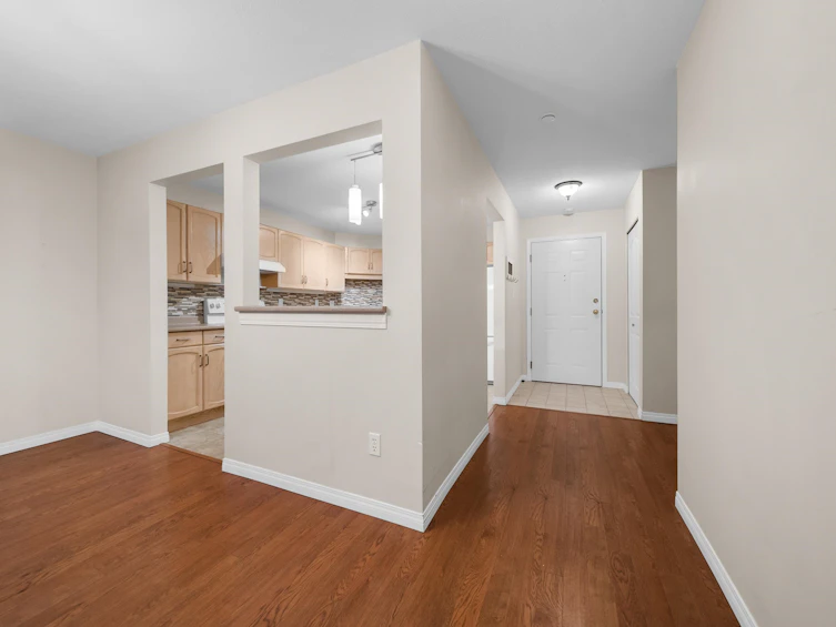 308-33280 Bourquin Crescent, Abbotsford, BC, V2S 7K2 - 10