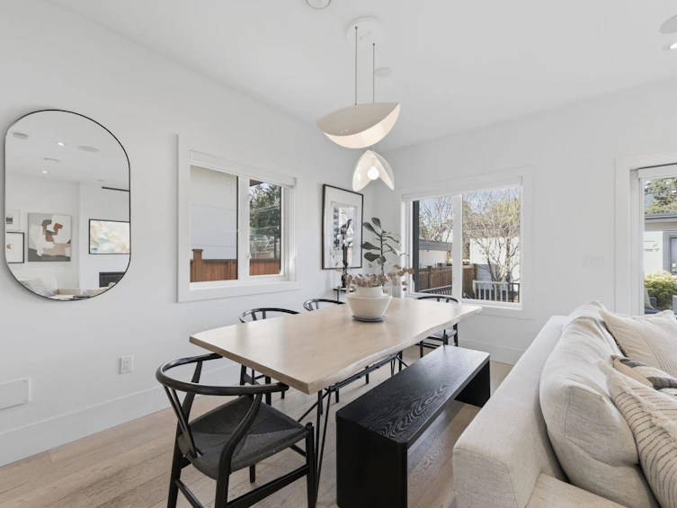 212 E 18th Street, North Vancouver, BC, V7L 2X6 - 10