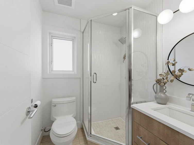212 E 18th Street, North Vancouver, BC, V7L 2X6 - 23