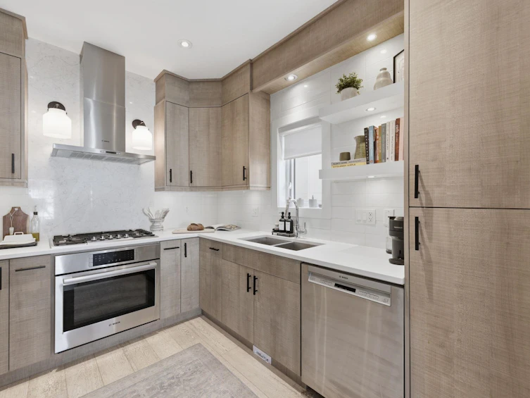 212 E 18th Street, North Vancouver, BC, V7L 2X6 - 12