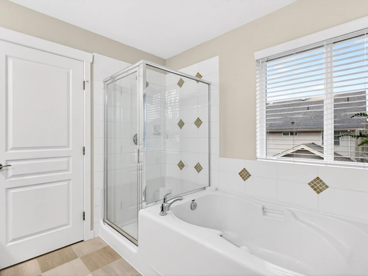8196 211a Street, Langley, BC, V2Y 0B6 - 23