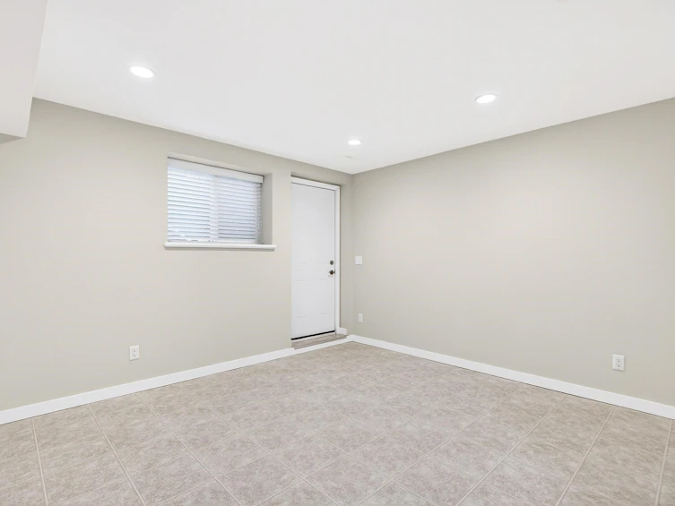 8196 211a Street, Langley, BC, V2Y 0B6 - 30