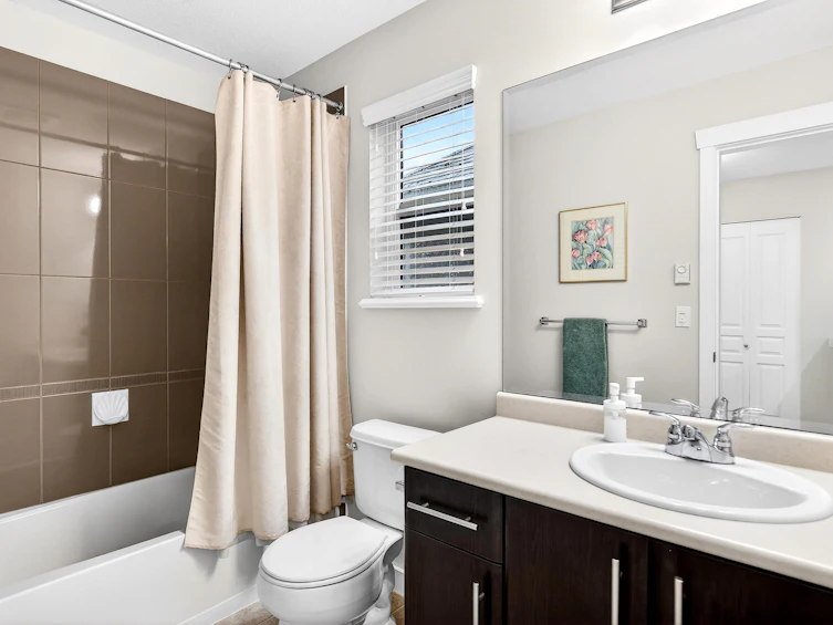 8196 211a Street, Langley, BC, V2Y 0B6 - 27