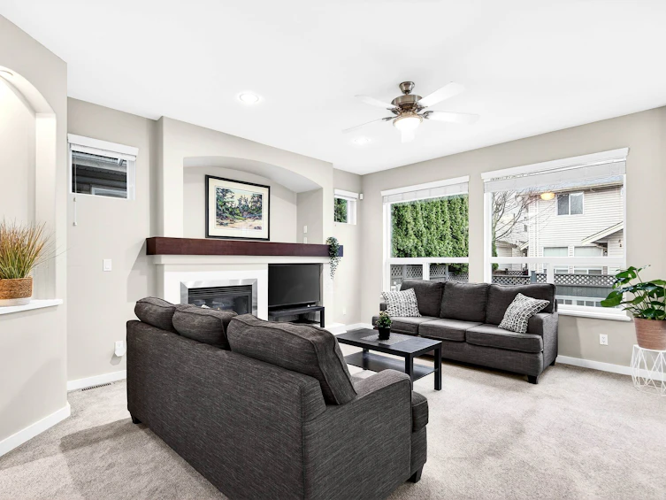 8196 211a Street, Langley, BC, V2Y 0B6 - 4