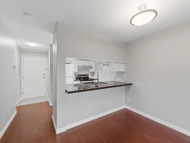 107-929 W 16th Avenue, Vancouver, BC, V5Z 1T3 - 6