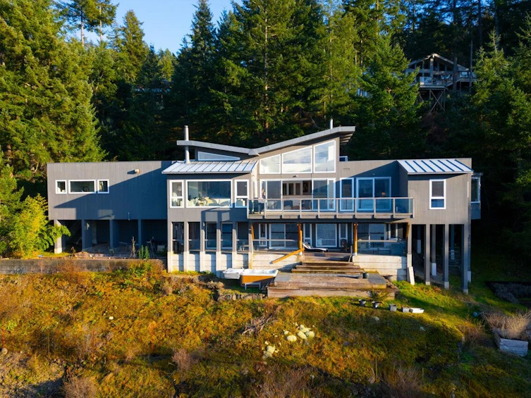 1670 Whitesails Drive, Bowen Island, BC, V0N 1G2 - 3