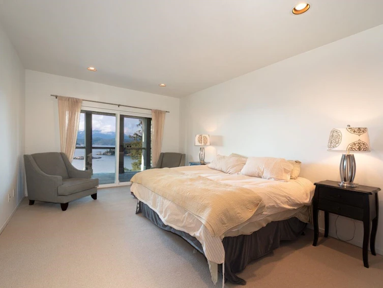 1670 Whitesails Drive, Bowen Island, BC, V0N 1G2 - 24