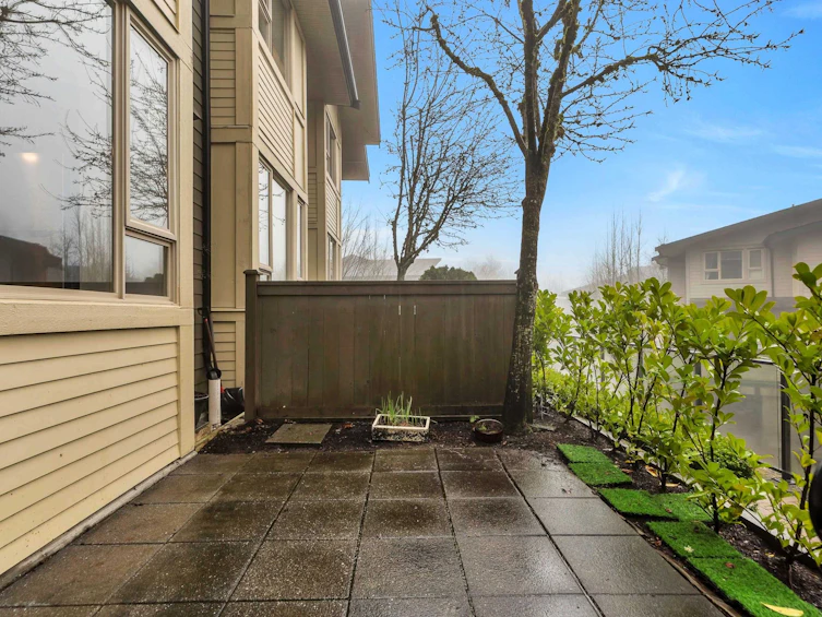 130-9229 University Crescent, Burnaby, BC, V5A 4Z2 - 30