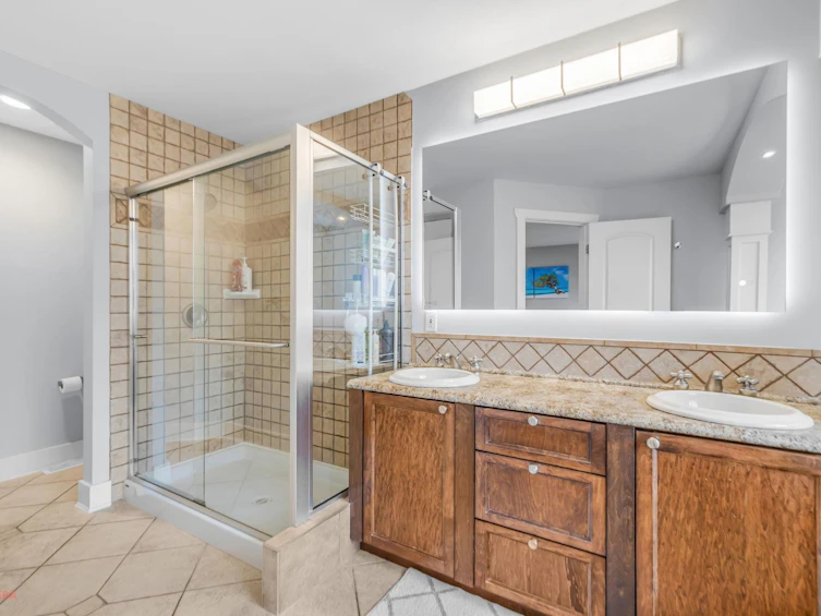 15450 37b Avenue, Surrey, BC, V3Z 0V4 - 30