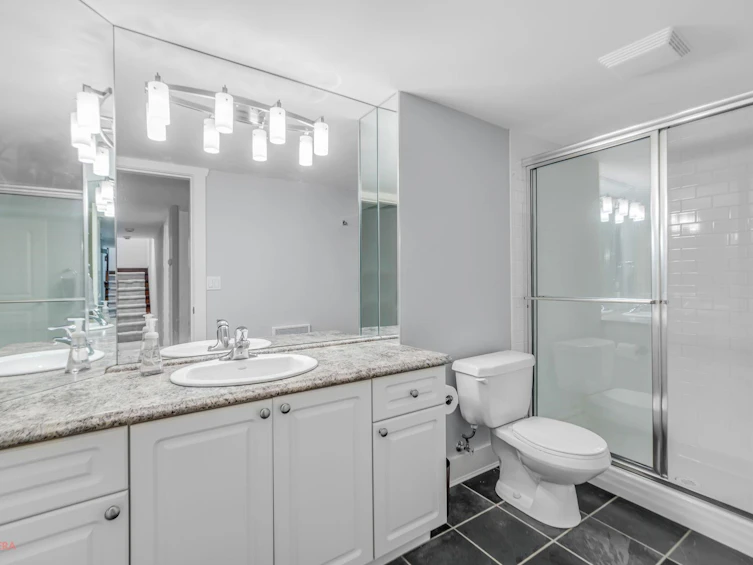 15450 37b Avenue, Surrey, BC, V3Z 0V4 - 36