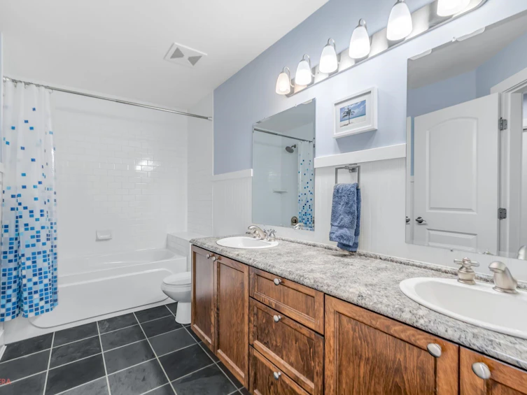 15450 37b Avenue, Surrey, BC, V3Z 0V4 - 24