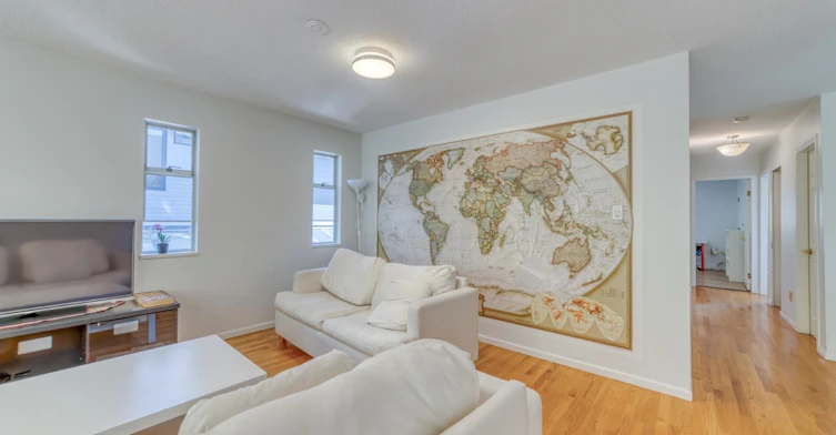 Upper, 4533 W 16th Ave, Vancouver, BC, V6R 3E8 - 4