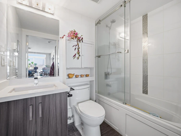 302-3939 Knight Street, Vancouver, BC, V5N 3L8 - 22