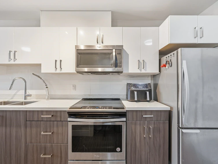 302-3939 Knight Street, Vancouver, BC, V5N 3L8 - 5